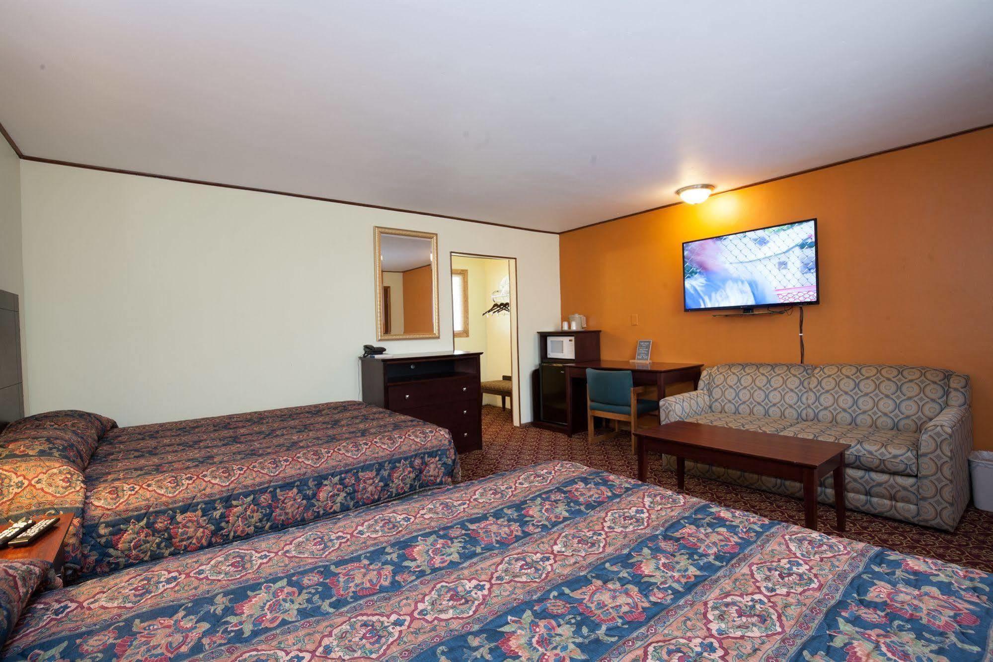 Park Motel Marshfield Bagian luar foto